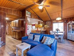 The Little Cabin That Could - Get Cozy In Big Bear 2 Bedroom Home by R