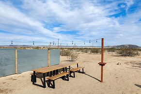Mojave Ranch - Hot Tub, Fire Pit, Dark Skies And Desert Views! 2 Bedro