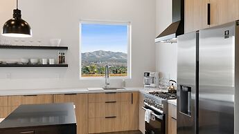 Desert Ridge - Hot Tub, Fire Pit, Bbq, Out Door Shower & Incredi 2 Bed