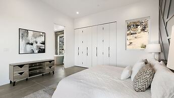 Desert Ridge - Hot Tub, Fire Pit, Bbq, Out Door Shower & Incredi 2 Bed