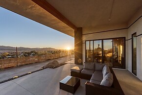 Desert Ridge - Hot Tub, Fire Pit, Bbq, Out Door Shower & Incredi 2 Bed