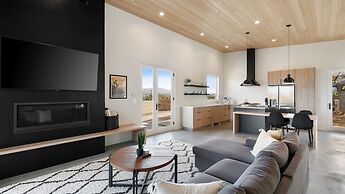 Desert Ridge - Hot Tub, Fire Pit, Bbq, Out Door Shower & Incredi 2 Bed