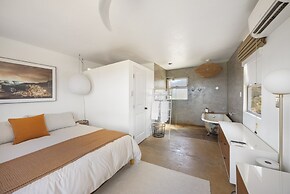 Jensen House - Incredible Desert Views 2 Bedroom Home by RedAwning