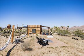 Jensen House - Incredible Desert Views 2 Bedroom Home by RedAwning