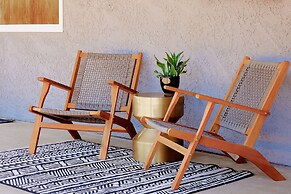 Live Centered W/ Hot Tub, Fire Pit In Joshua Tree 2 Bedroom Home by Re