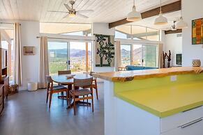 Las Alas Del Sol- A Desert Architectural Gem 2 Bedroom Home by RedAwni