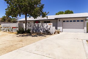 Your Home Sweet Home In Joshua Tree 2 Bedroom Home by RedAwning