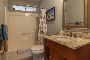 Your Home Sweet Home In Joshua Tree 2 Bedroom Home by RedAwning