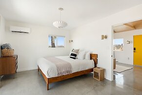 Relax In Style At The Green Jackrabbit - Hot Tub, Record Player 1 Bedr