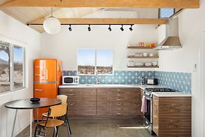 Relax In Style At The Green Jackrabbit - Hot Tub, Record Player 1 Bedr