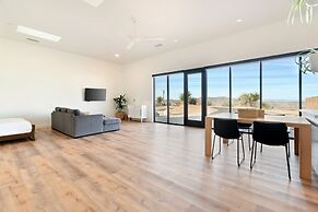 Back Haus - Views, Dark Skies And Fire Pit! 1 Bedroom Home by RedAwnin