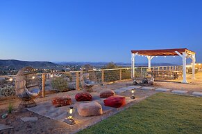 Rancho Nopales Jt - Pool, Hot Tub, Hammocks, Fast Wifi + Views! 4 Bedr