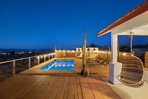 Rancho Nopales Jt - Pool, Hot Tub, Hammocks, Fast Wifi + Views! 4 Bedr