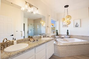 Rancho Nopales Jt - Pool, Hot Tub, Hammocks, Fast Wifi + Views! 4 Bedr