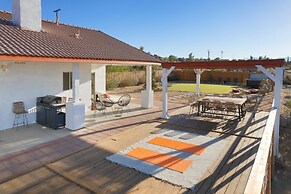 Rancho Nopales Jt - Pool, Hot Tub, Hammocks, Fast Wifi + Views! 4 Bedr