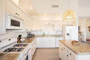 Rancho Nopales Jt - Pool, Hot Tub, Hammocks, Fast Wifi + Views! 4 Bedr