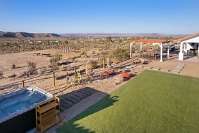 Rancho Nopales Jt - Pool, Hot Tub, Hammocks, Fast Wifi + Views! 4 Bedr