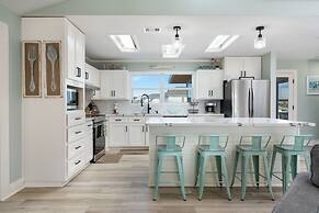 A Lil' Tipsea 4 Bedroom Home by RedAwning