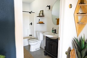 Easy Rider Ranch - Hot Tub, Fire Pit & Hammocks Under The Stars! 3 Bed