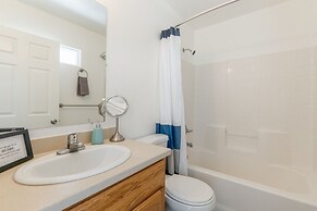 Serenity Sands - Hot Tub, Bbq And Fire Pit! 3 Bedroom Home by RedAwnin