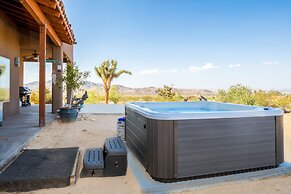 Horizon House Hot Tub, Fire Pit & Bbq Adobe In Jt 4 Bedroom Home by Re