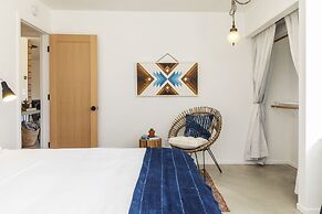 Twilight Terrace - Relax In Style 2 Bedroom Home by RedAwning