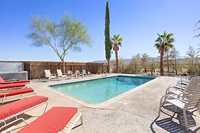 Mystic Views - Pool, Hot Tub, Game Room, Fire Pit & Desert Views 4 Bed