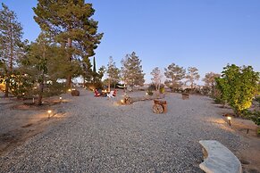 Mystic Views - Pool, Hot Tub, Game Room, Fire Pit & Desert Views 4 Bed