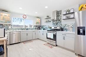 Mystic Views - Pool, Hot Tub, Game Room, Fire Pit & Desert Views 4 Bed