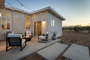 Harvest Moon Hideaway - Bbq, Hammocks & Dark Skies 2 Bedroom Home by R