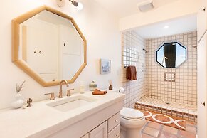 Terracasa - Hot Tub, Fire Pit, Outdoor Shower & Endless Views 2 Bedroo