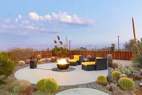 Sukha Life Hideaway - Hot Tub, Fire Pit, Privacy & Endless Views 1 Bed