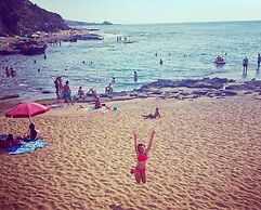 Large, Stunning Studio Apartment, Central Location