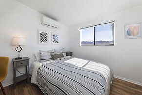 Walpi Ranch - Joshua Tree Getaway W/ Hot Tub, Fire Pit & Bbq! 3 Bedroo