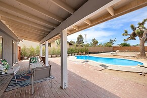 Nuevo Sol - In Ground Pool, Hot Tub, Fire Pit + Bbq 3 Bedroom Home by 