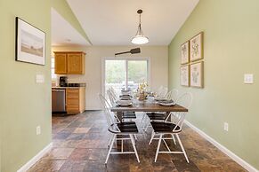 Penny by Avantstay Weaverville Home w/ Mtn Views