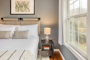 Penny by Avantstay Weaverville Home w/ Mtn Views