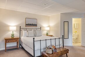 Penny by Avantstay Weaverville Home w/ Mtn Views