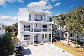 Sunfish Elegance by Avantstay Beach Access at an Indoor/outdoor Paradi