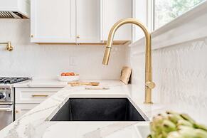 Sunfish Elegance by Avantstay Beach Access at an Indoor/outdoor Paradi