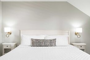 Sunfish Elegance by Avantstay Beach Access at an Indoor/outdoor Paradi