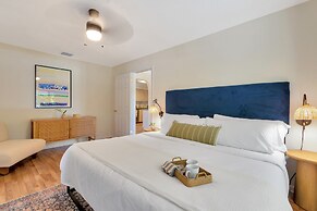 Summerfin by Avantstay Sunny Retreat Minutes From the Shore!