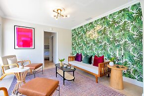 Summerfin by Avantstay Sunny Retreat Minutes From the Shore!