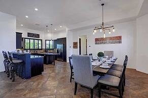 Villa Toscana by Avantstay Palatial Villa With Spa, Pool, Theater & Ga