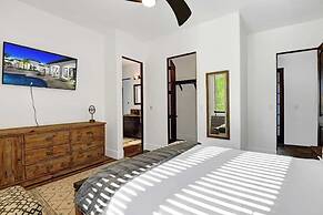 Villa Toscana by Avantstay Palatial Villa With Spa, Pool, Theater & Ga