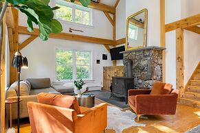 Woodfall by Avantstay Tons of Outdoor Space