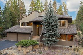 Sage Blush by Avantstay Upgraded 4 Bdr/chefs Kitchen/ A/c/hot Tub!