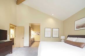Sage Blush by Avantstay Upgraded 4 Bdr/chefs Kitchen/ A/c/hot Tub!
