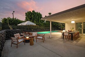 Yellowjacket by Avantstay Entertainers Yard, 20min 2 Coachella Valley 