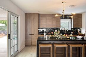 Yellowjacket by Avantstay Entertainers Yard, 20min 2 Coachella Valley 